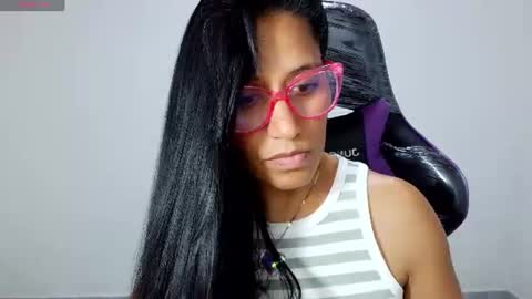 angela online show from 07-22-26, 07:49