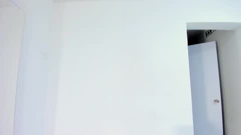 Snapshot of angelitafrodita chatting on 12-17-25, 11:27 A F R O D I T A online show from 12-17-25, 11:27