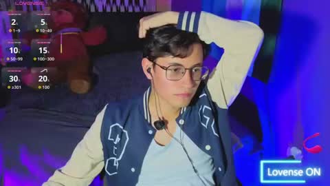 Snapshot of angelito18_twink chatting on 07-14-26, 02:05 Angel online show from 07-14-26, 02:05
