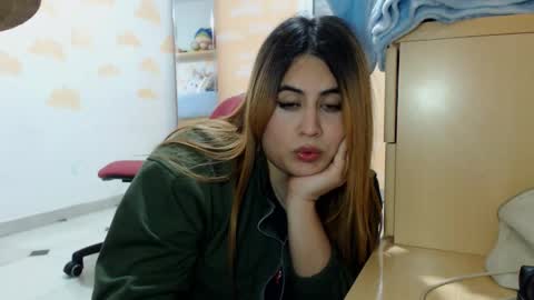 Angel online show from 03-09-26, 09:52