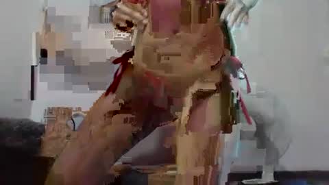 Snapshot of angeljho chatting on 01-14-26, 02:33 angeljho online show from 01-14-26, 02:33