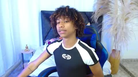 Angel online show from 01-31-26, 09:02