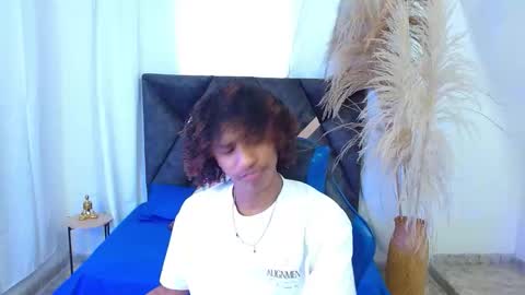 Angel online show from 03-02-26, 09:21