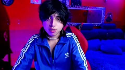 Snapshot of angellonfire chatting on 01-27-25, 05:14 Angel  online show from 01-27-25, 05:14