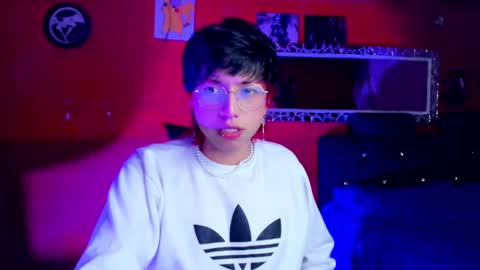 Snapshot of angellonfire chatting on 02-16-25, 06:10 Angel  online show from 02-16-25, 06:10