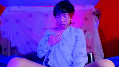 Snapshot of angellonfire chatting on 02-16-25, 12:21 Angel  online show from 02-16-25, 12:21