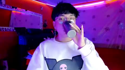 Snapshot of angellonfire chatting on 09-16-25, 01:50 Angel  online show from 09-16-25, 01:50