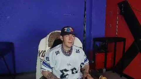 Snapshot of angelmarcell chatting on 07-30-26, 04:33 angelmarcell online show from 07-30-26, 04:33