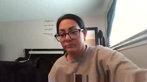 Snapshot of angelmarie7 chatting on 12-01-25, 05:51 Angel Marie online show from 12-01-25, 05:51