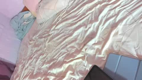 Snapshot of angelmoanster2 chatting on 03-06-25, 08:37 angel online show from 03-06-25, 08:37