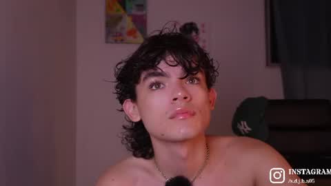 Snapshot of angelocute_ chatting on 06-24-26, 01:15 Angelo I work from home this is my room online show from 06-24-26, 01:15