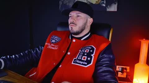 BlackWolf online show from 02-04-25, 05:31