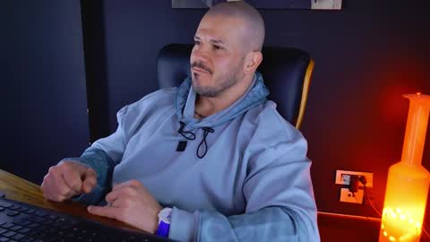 BlackWolf online show from 02-12-25, 09:31