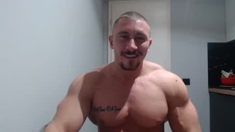  ------- SEX SHOW WITH GUYS AND GIRLS  MUSCLE SHOW online show from 11-22-25, 02:49