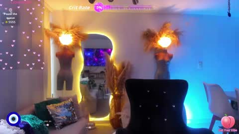 Snapshot of angelpeach_ chatting on 06-05-26, 02:01 Angel online show from 06-05-26, 02:01