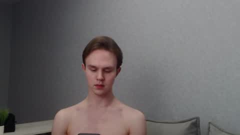 Angel online show from 02-26-25, 06:11