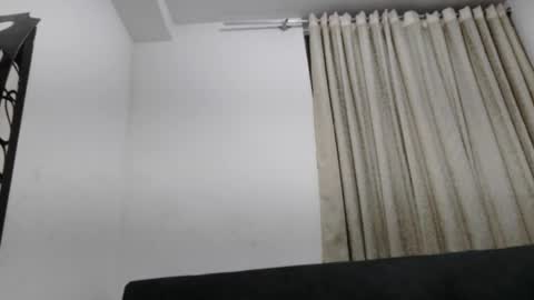 Snapshot of angels_chat chatting on 05-29-26, 04:21 ivanna online show from 05-29-26, 04:21