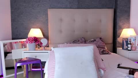 Angela online show from 02-22-25, 02:08