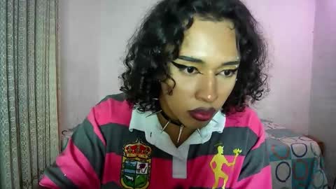 Snapshot of angelsdustxxx chatting on 03-24-26, 04:28 online show from 03-24-26, 04:28