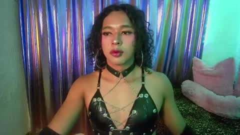   online show from 06-06-26, 12:38