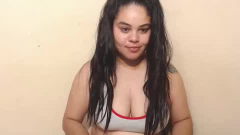 Snapshot of angelsexhotlatin chatting on 12-14-25, 01:16 angelsexhotlatin online show from 12-14-25, 01:16