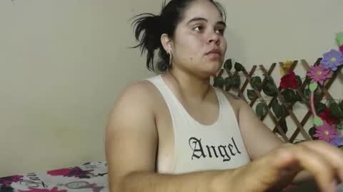 Snapshot of angelsexhotlatin chatting on 04-26-26, 01:53 angelsexhotlatin online show from 04-26-26, 01:53