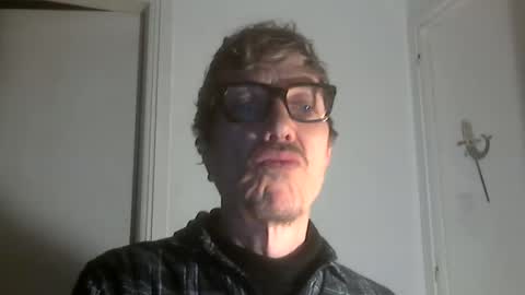 Snapshot of angelsound777 chatting on 12-27-24, 07:03 angelsound777 online show from 12-27-24, 07:03