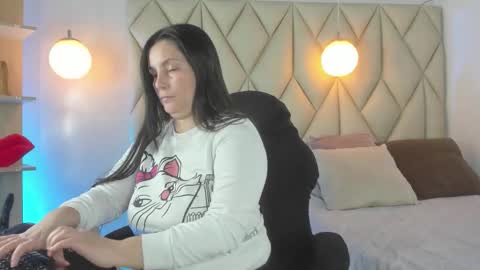 ANGIE online show from 03-30-26, 01:56