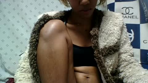 angeltta69 online show from 07-26-26, 06:37