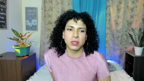 angelwhitte online show from 12-17-25, 05:46