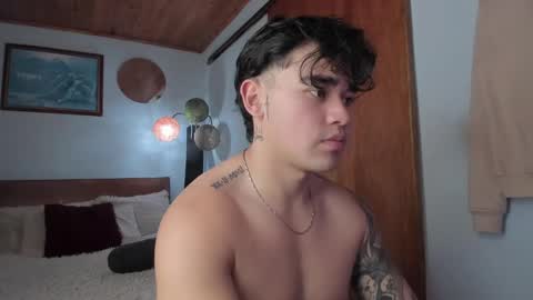 Snapshot of angelx_fox chatting on 03-01-25, 02:13 Angel Fox online show from 03-01-25, 02:13