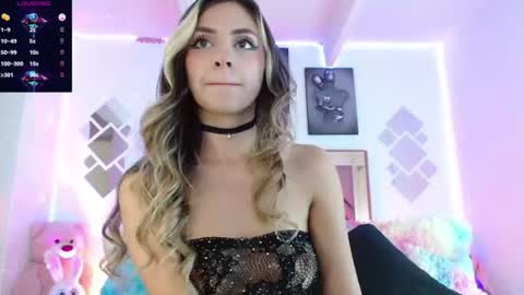 Angely  online show from 07-25-26, 07:44
