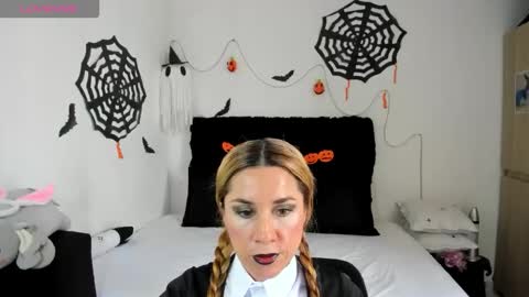 angie online show from 10-16-25, 04:08