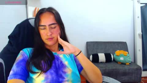 Snapshot of angie_dreamgirl chatting on 04-29-26, 03:32 IG angie dreamgirl01 online show from 04-29-26, 03:32