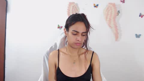 Snapshot of angie_tssex chatting on 03-06-25, 06:30 ints marianaroldan945 online show from 03-06-25, 06:30