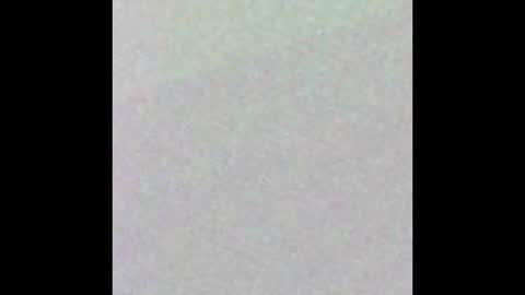 Snapshot of angielee01 chatting on 10-17-25, 10:07 Angie y Andres online show from 10-17-25, 10:07