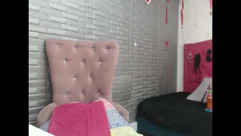 Snapshot of angierot2025 chatting on 09-09-25, 12:54 angierot2025 online show from 09-09-25, 12:54