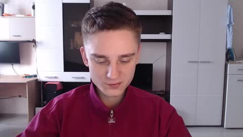 Snapshot of angryzan chatting on 12-23-24, 08:00 vodka online show from 12-23-24, 08:00