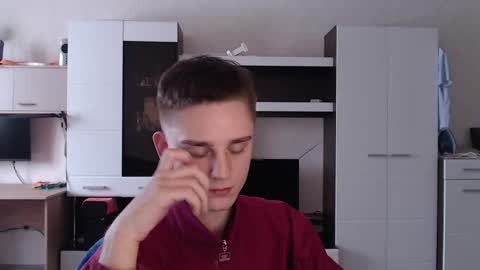 Snapshot of angryzan chatting on 12-23-24, 11:04 vodka online show from 12-23-24, 11:04