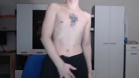 Snapshot of angryzan chatting on 12-27-24, 03:42 vodka online show from 12-27-24, 03:42