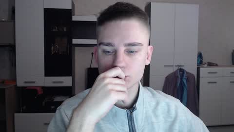 Snapshot of angryzan chatting on 01-09-25, 03:36 vodka online show from 01-09-25, 03:36