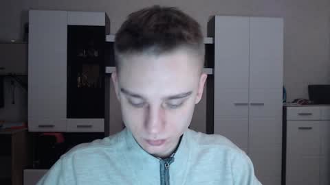 Snapshot of angryzan chatting on 01-13-25, 03:34 vodka online show from 01-13-25, 03:34