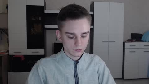 Snapshot of angryzan chatting on 02-04-25, 07:18 vodka online show from 02-04-25, 07:18