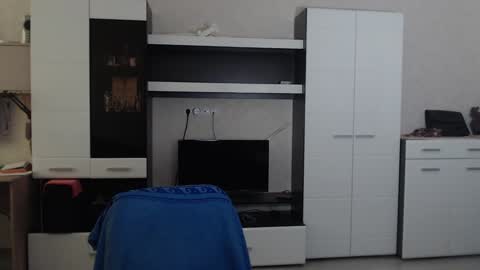 Snapshot of angryzan chatting on 02-05-25, 08:32 vodka online show from 02-05-25, 08:32