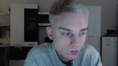 Snapshot of angryzan chatting on 02-13-25, 10:55 vodka online show from 02-13-25, 10:55