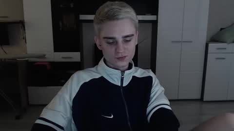 Snapshot of angryzan chatting on 03-03-25, 05:42 vodka online show from 03-03-25, 05:42