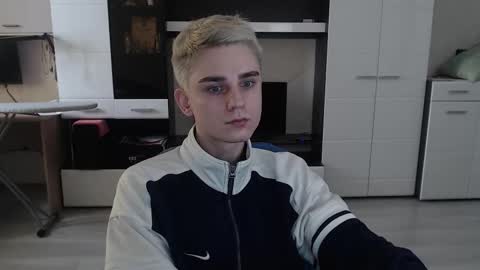 Snapshot of angryzan chatting on 03-03-25, 08:49 vodka online show from 03-03-25, 08:49