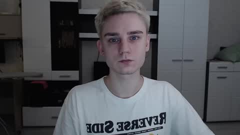 Snapshot of angryzan chatting on 03-07-25, 05:18 vodka online show from 03-07-25, 05:18