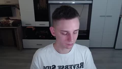 Snapshot of angryzan chatting on 10-07-25, 08:22 vodka online show from 10-07-25, 08:22