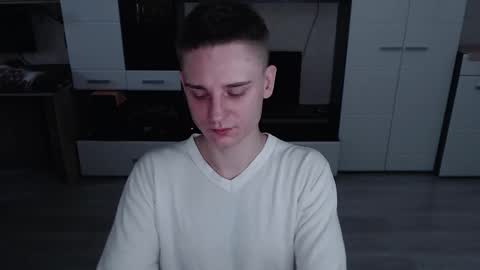 Snapshot of angryzan chatting on 10-27-25, 05:22 vodka online show from 10-27-25, 05:22